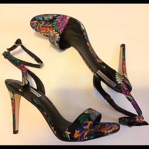 Steve Madden Reno Multi Colored Sandals